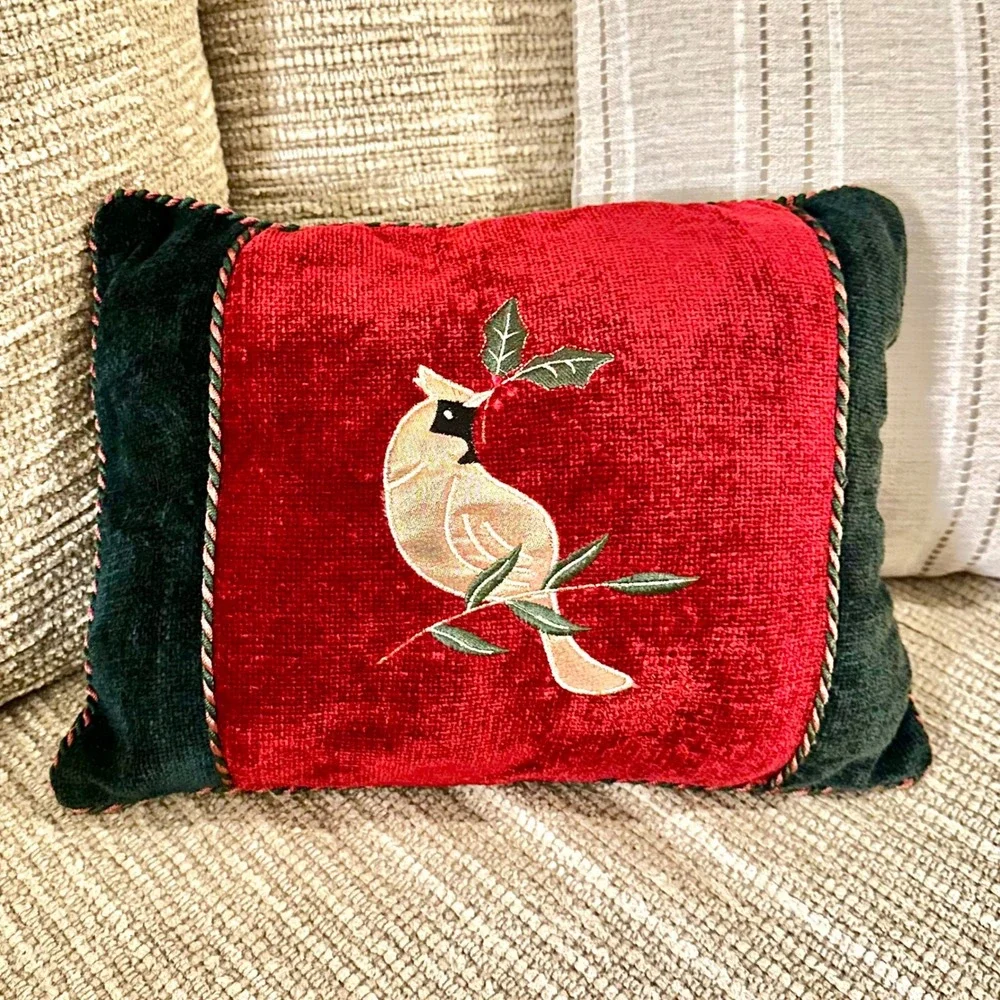 Christmas Chenille Embroidered Pillows Set of 2 Red Green Cardinal‎ Bell 15x11